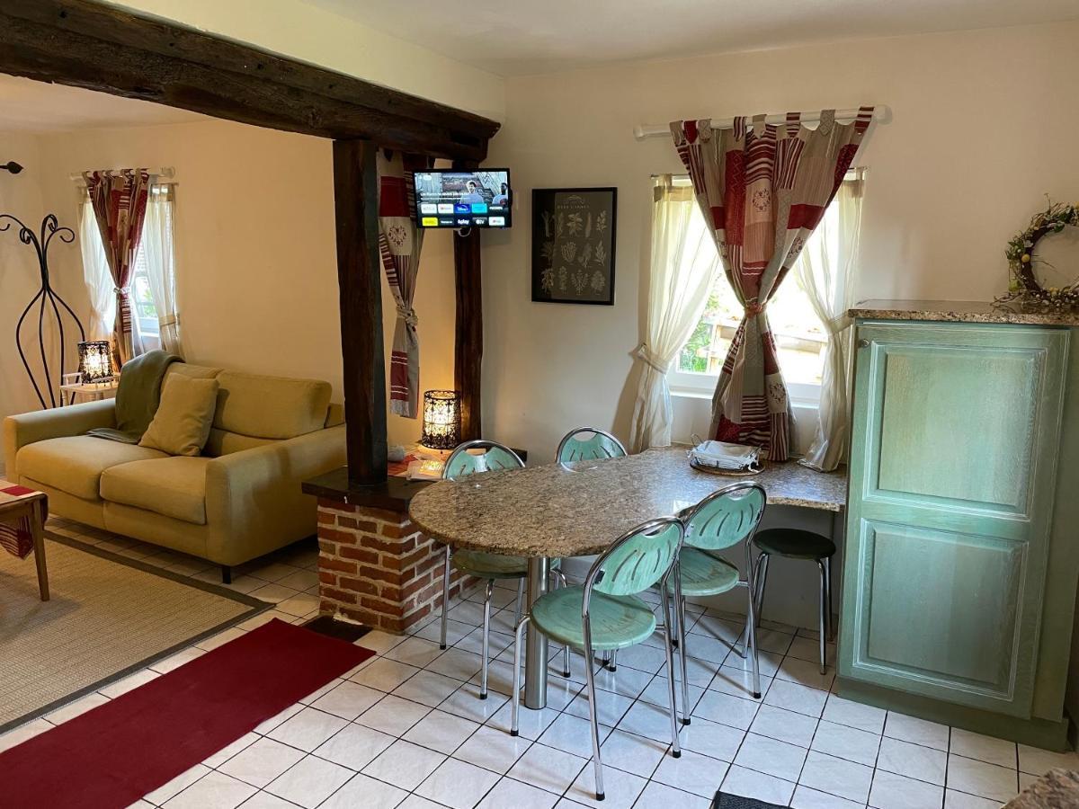 Maison De Jardin - Confort, Commodite, Bien Equipe Livarot-Pays-d'Auge Exteriör bild
