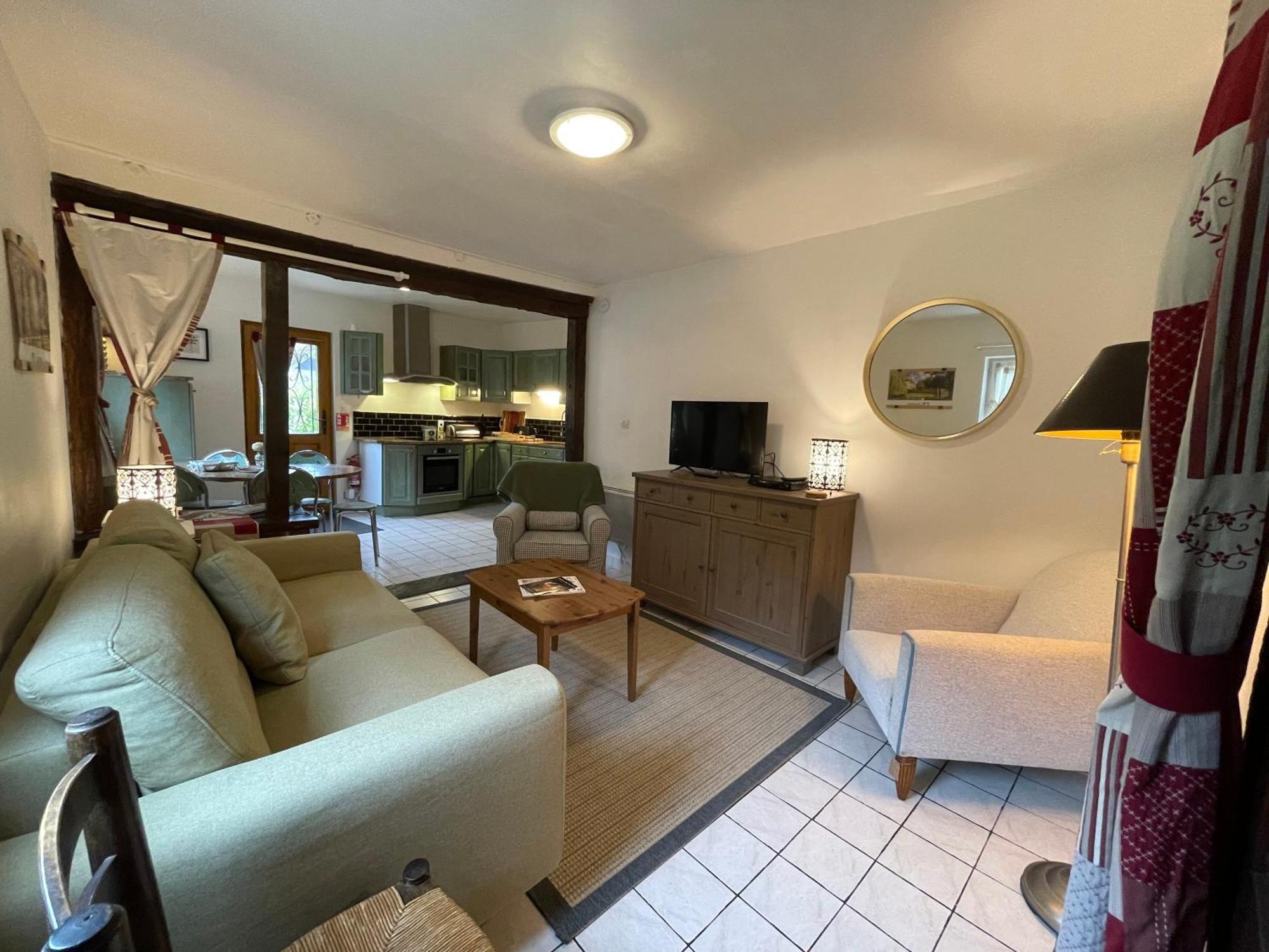 Maison De Jardin - Confort, Commodite, Bien Equipe Livarot-Pays-d'Auge Exteriör bild